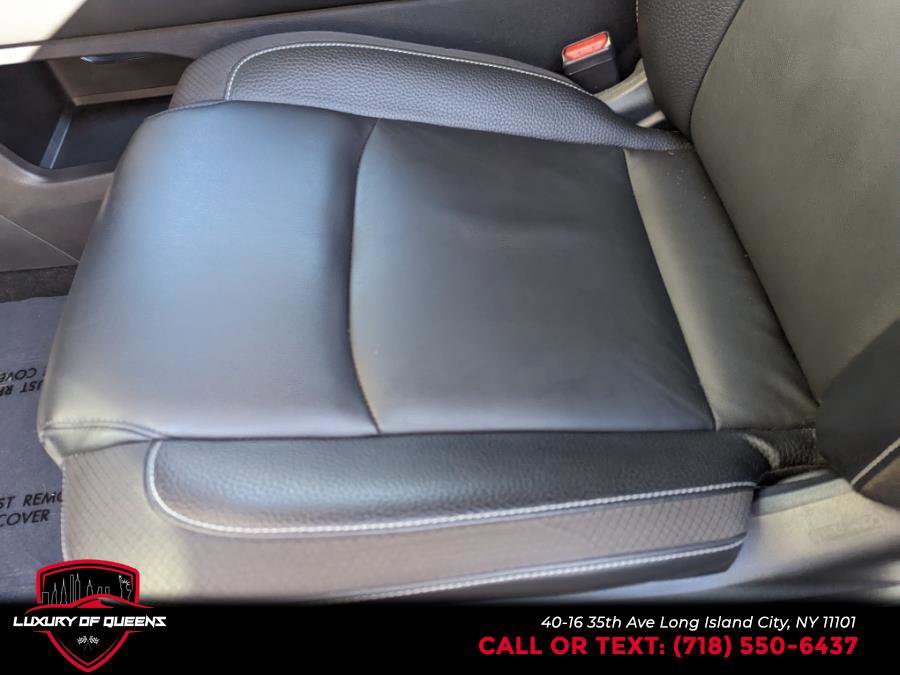 Used 2022 Nissan Pathfinder SL w/ SL Premium Package image 9