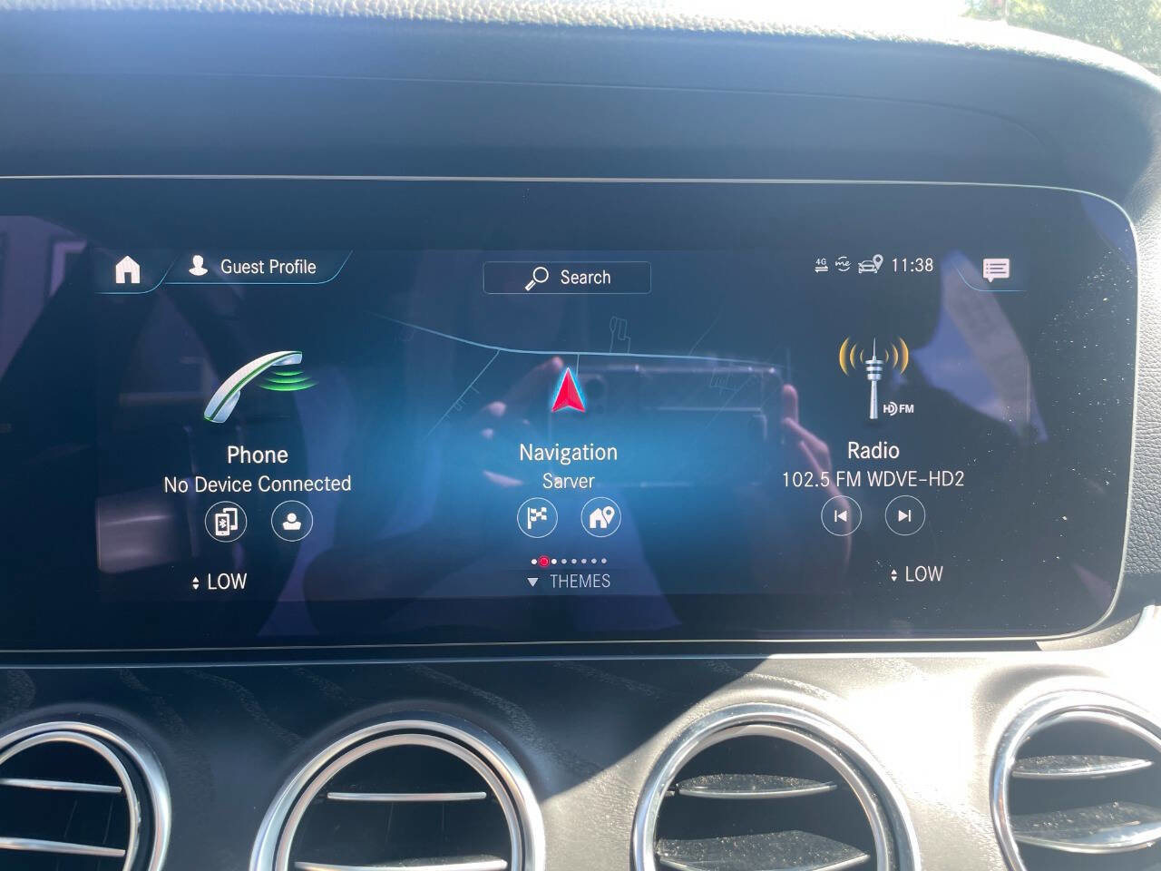 Used 2023 Mercedes-Benz E 350 4MATIC Sedan image 34