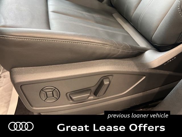 Used 2025 Audi Q5 Premium w/ Convenience Package AWD/4WD image 9