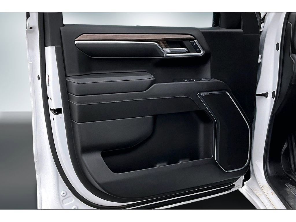 Used 2024 Chevrolet Silverado 1500 RST image 20