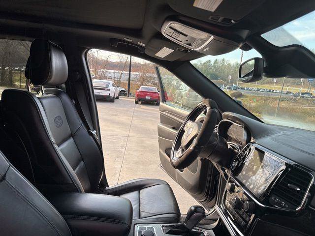 Used 2020 Jeep Grand Cherokee Overland image 37