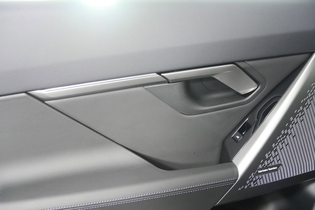 Certified 2026 BMW 530i image 13