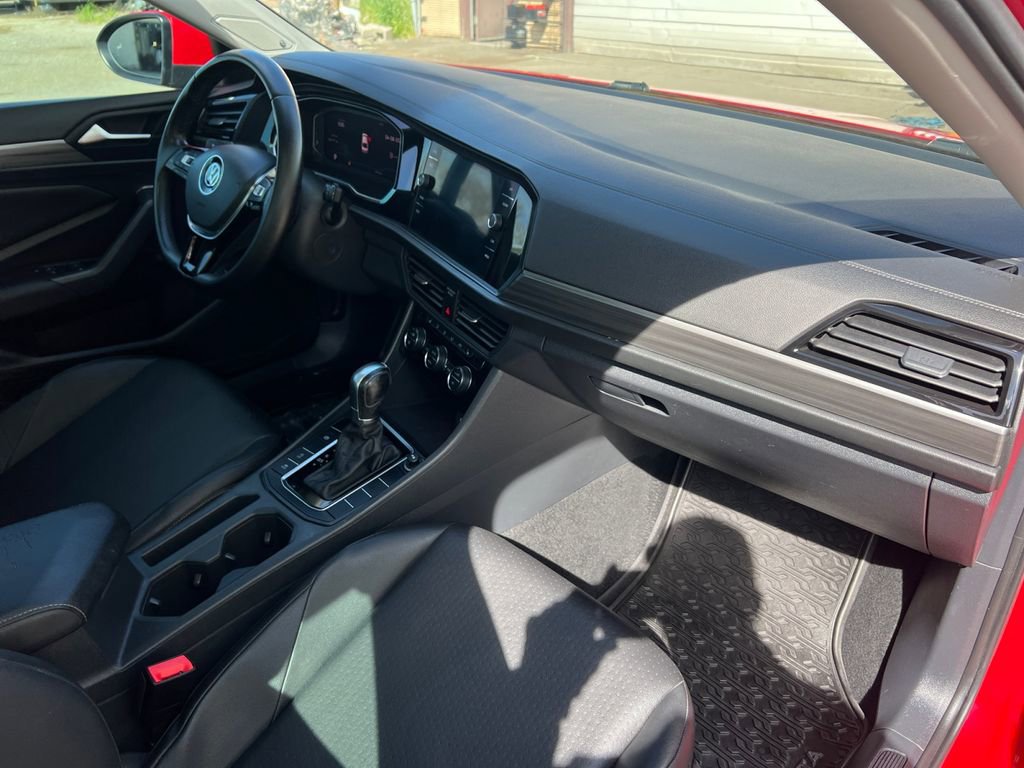 Used 2019 Volkswagen Jetta SEL image 16
