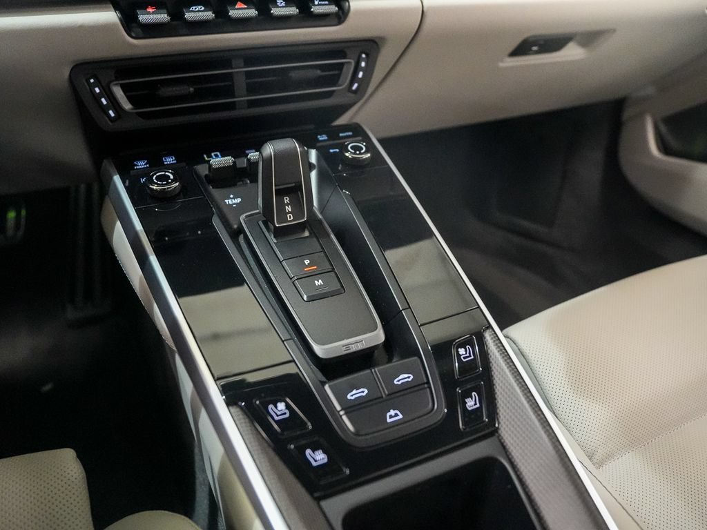 Certified 2024 Porsche 911 Turbo S AWD/4WD image 25