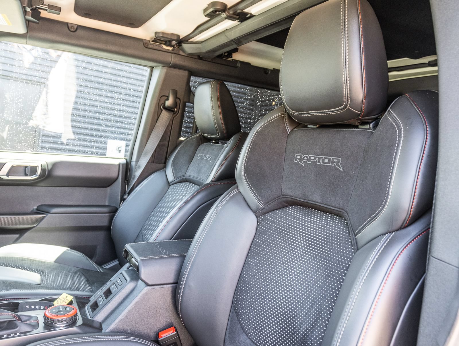 Used 2025 Ford Bronco Raptor w/ Interior Carbon Fiber Pack AWD/4WD image 5