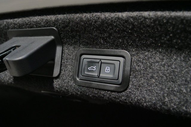 Used 2025 Audi A6 3.0T Premium AWD/4WD image 34