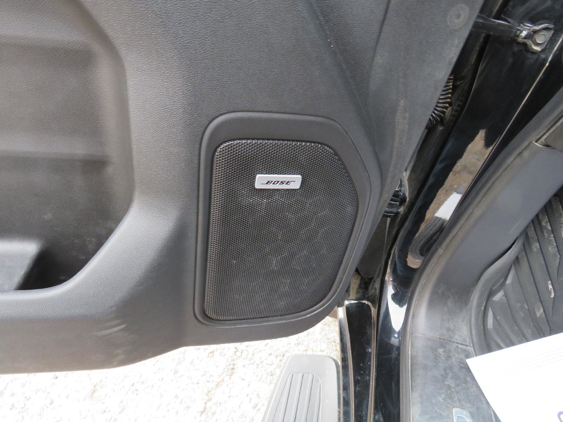 Used 2020 Chevrolet Silverado 2500 LTZ w/ LTZ Plus Package image 9