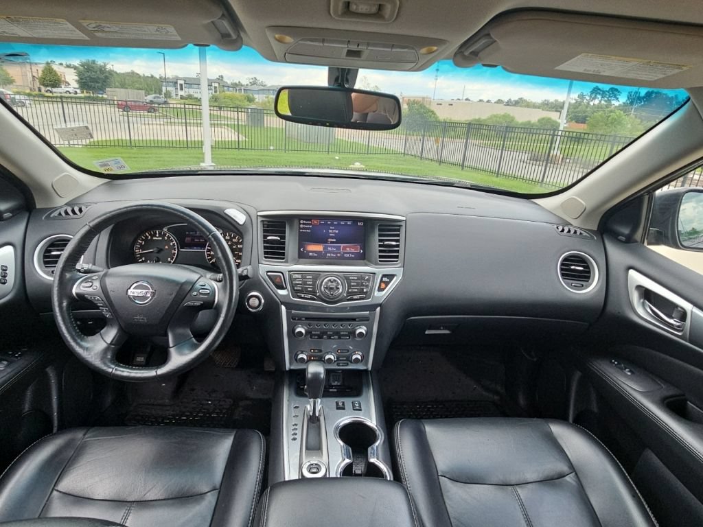 Used 2018 Nissan Pathfinder SL w/ SL Premium Package AWD/4WD image 27