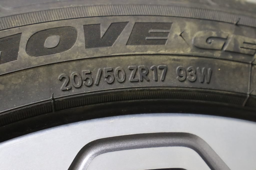 Used 2020 Ford EcoSport Titanium AWD/4WD image 44