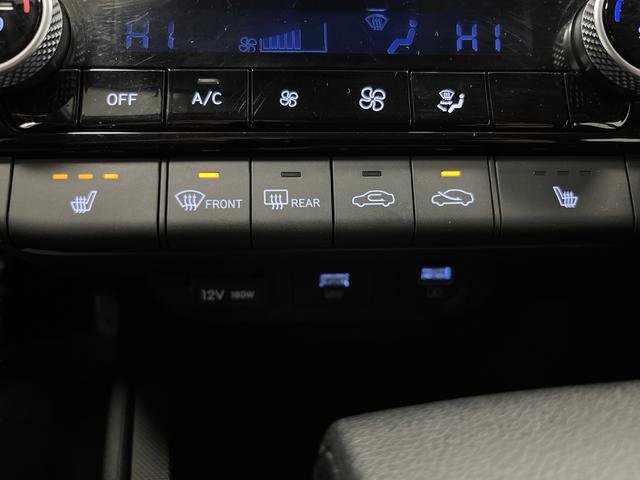 Used 2021 Hyundai Elantra Blue image 7