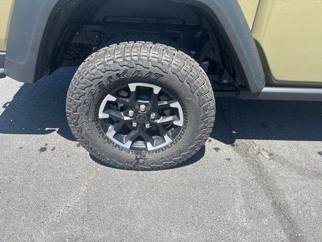 Used 2026 Jeep Gladiator Rubicon AWD/4WD image 12