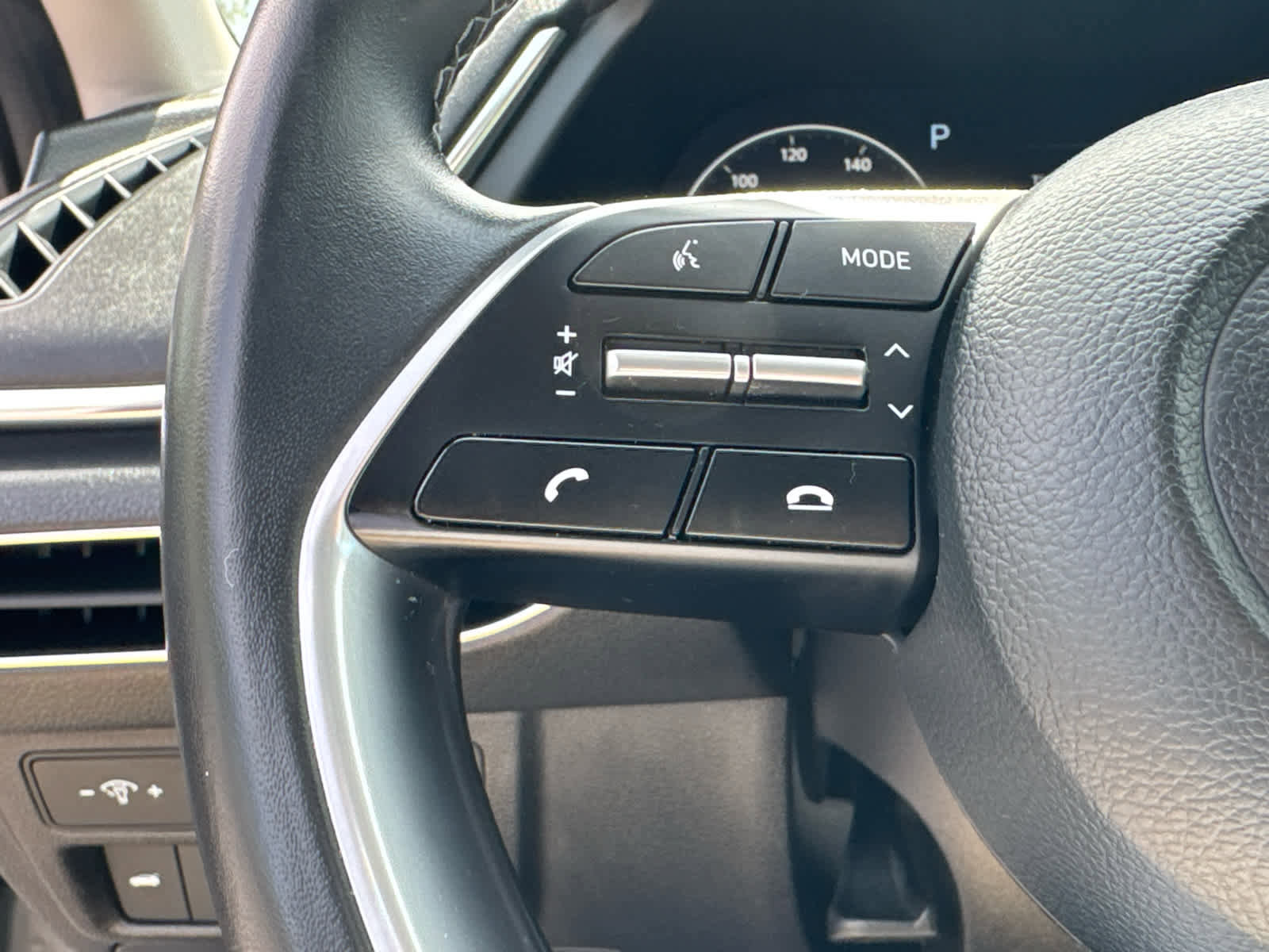 Used 2023 Hyundai Sonata SEL w/ Convenience Package FWD image 32