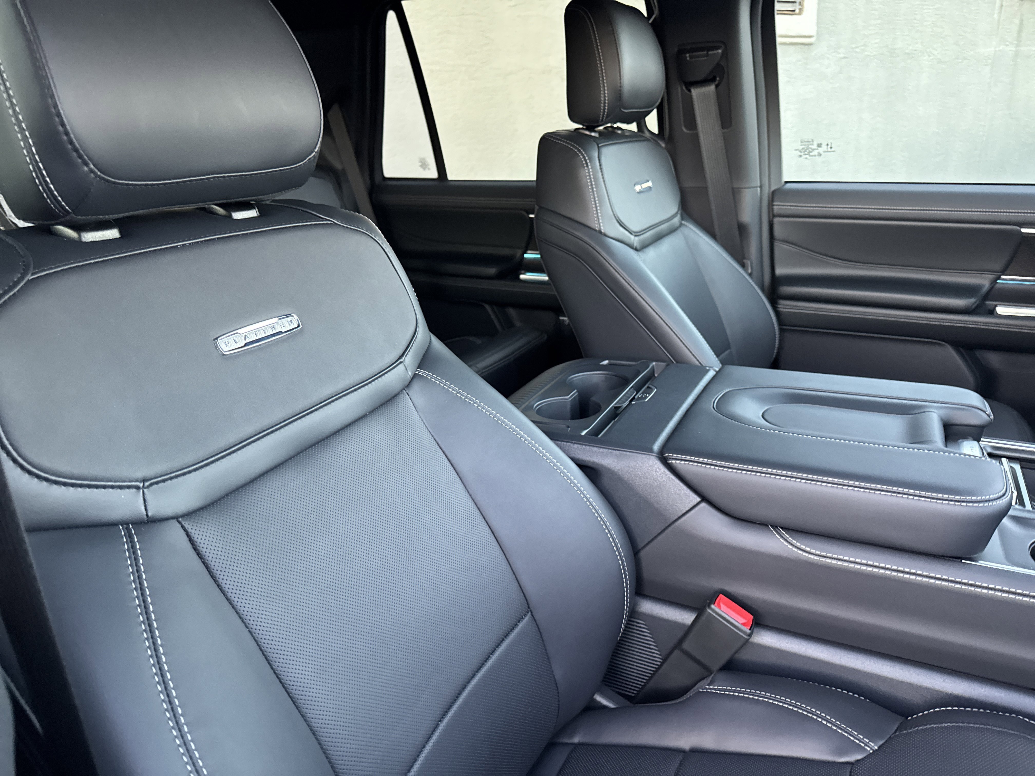 New 2025 Ford Expedition Platinum w/ Stealth Performance Package AWD/4WD image 20