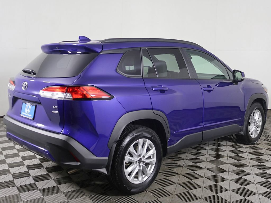 Used 2023 Toyota Corolla Cross LE image 8