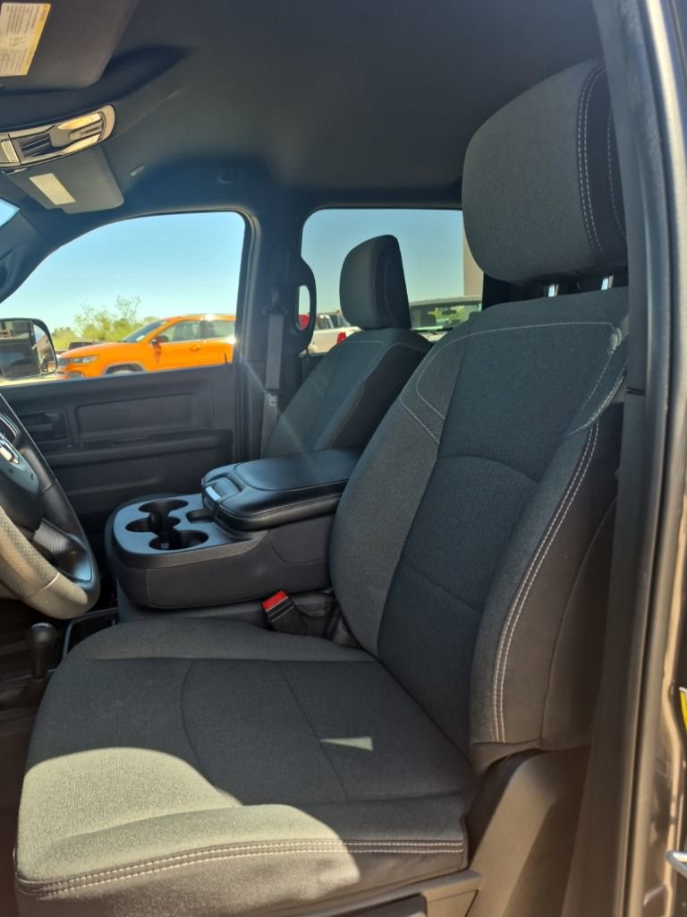 Used 2022 RAM 3500 Tradesman image 21
