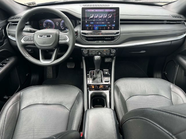 Used 2023 Jeep Compass High Altitude AWD/4WD image 14