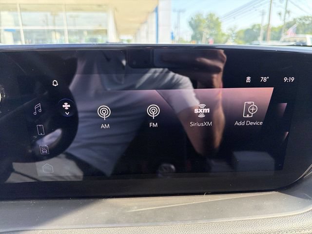 Used 2025 Buick Encore GX Preferred AWD/4WD image 18