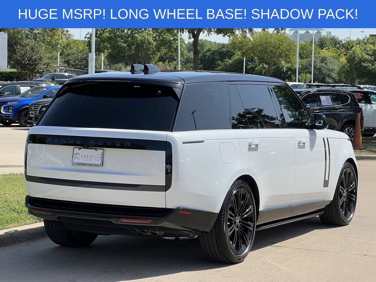 Used 2025 Land Rover Range Rover Long Wheelbase SE AWD/4WD image 4
