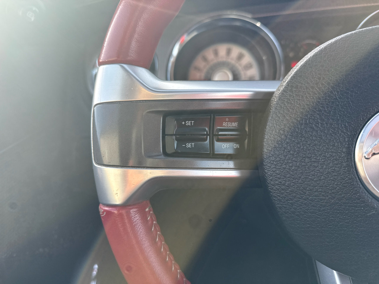 Used 2010 Ford Mustang GT image 15