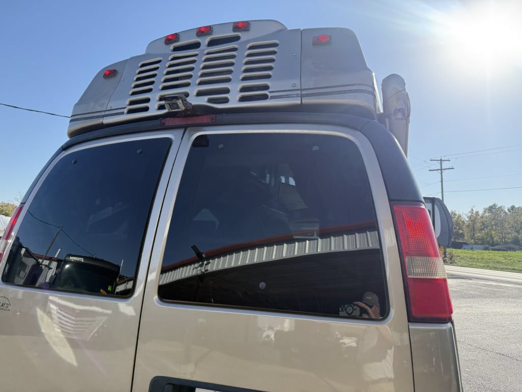 Used 2011 Chevrolet Express 2500 w/ Power Package RWD image 24