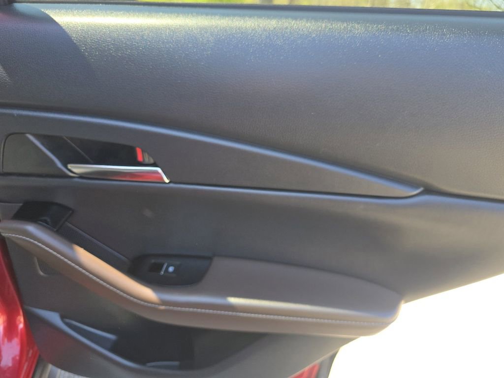 Used 2023 MAZDA CX-30 AWD 2.5 S w/ Premium Package image 23