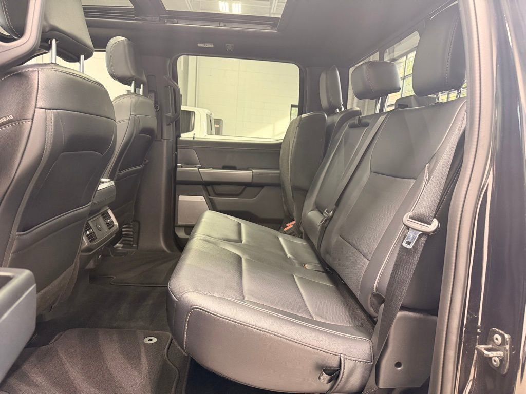 Used 2025 Ford F150 Lariat AWD/4WD image 13