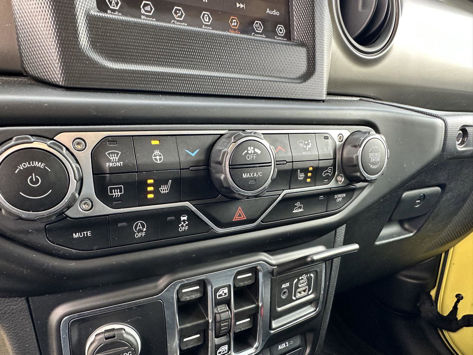 Used 2022 Jeep Wrangler Unlimited Sport image 21