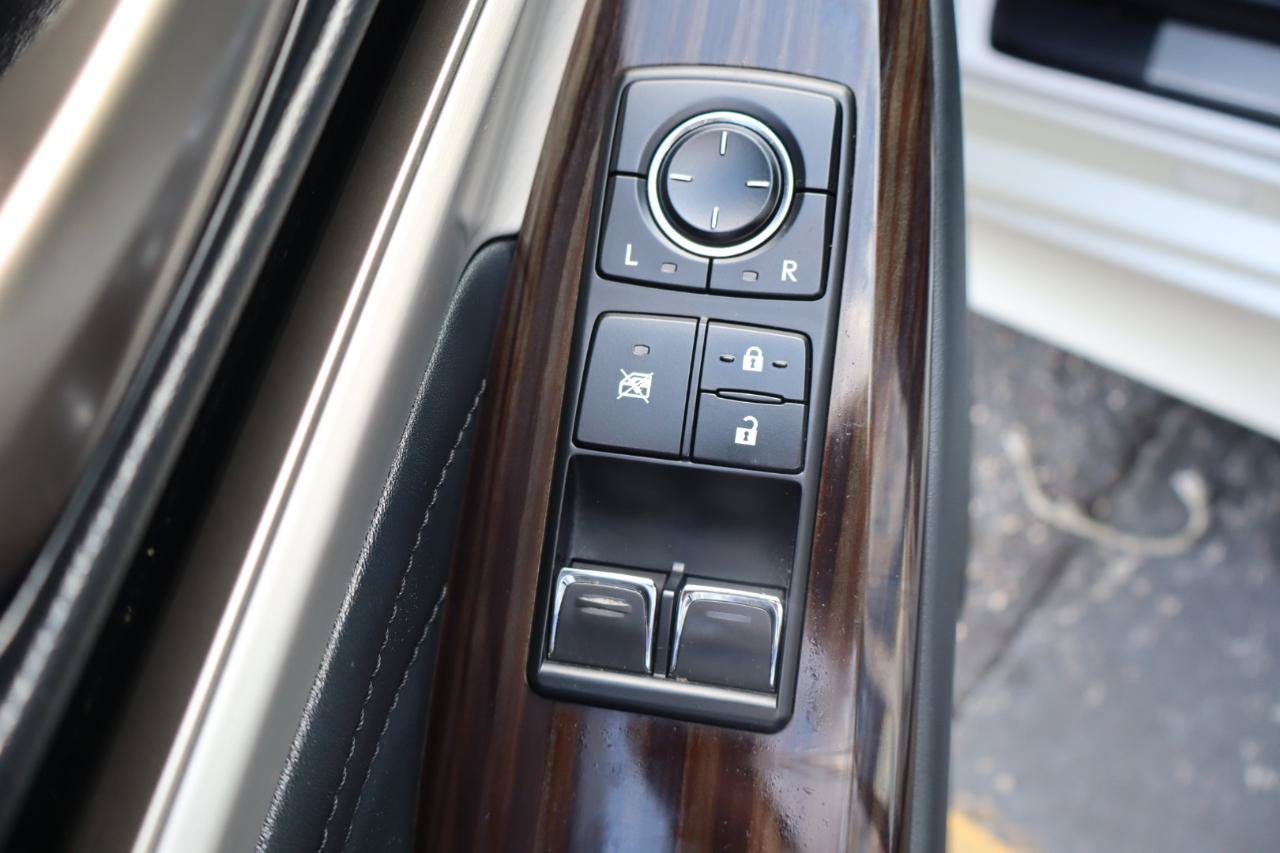 Used 2020 Lexus RC 300 w/ Accessory Package RWD image 20
