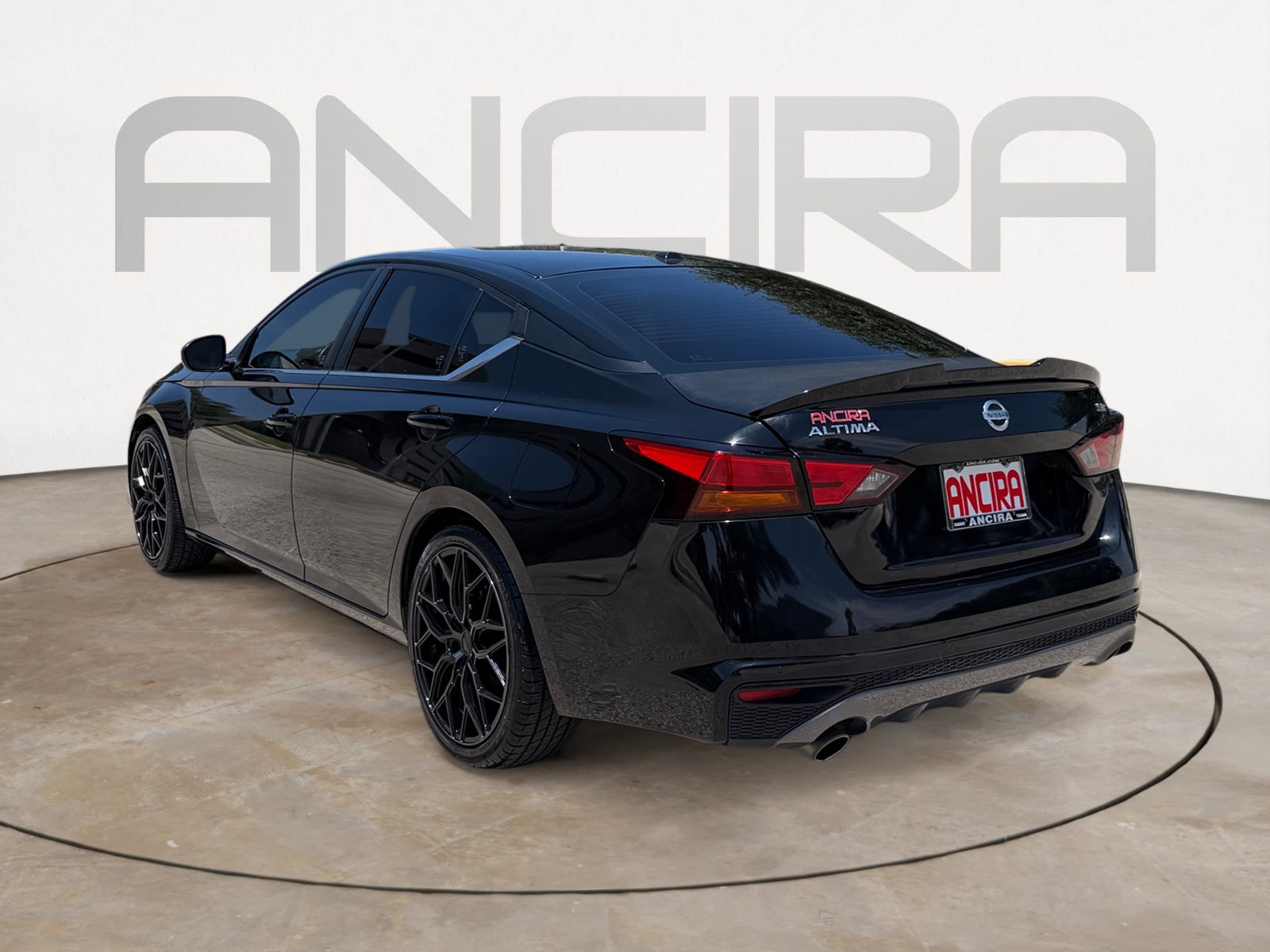 Used 2022 Nissan Altima 2.5 SR FWD image 8