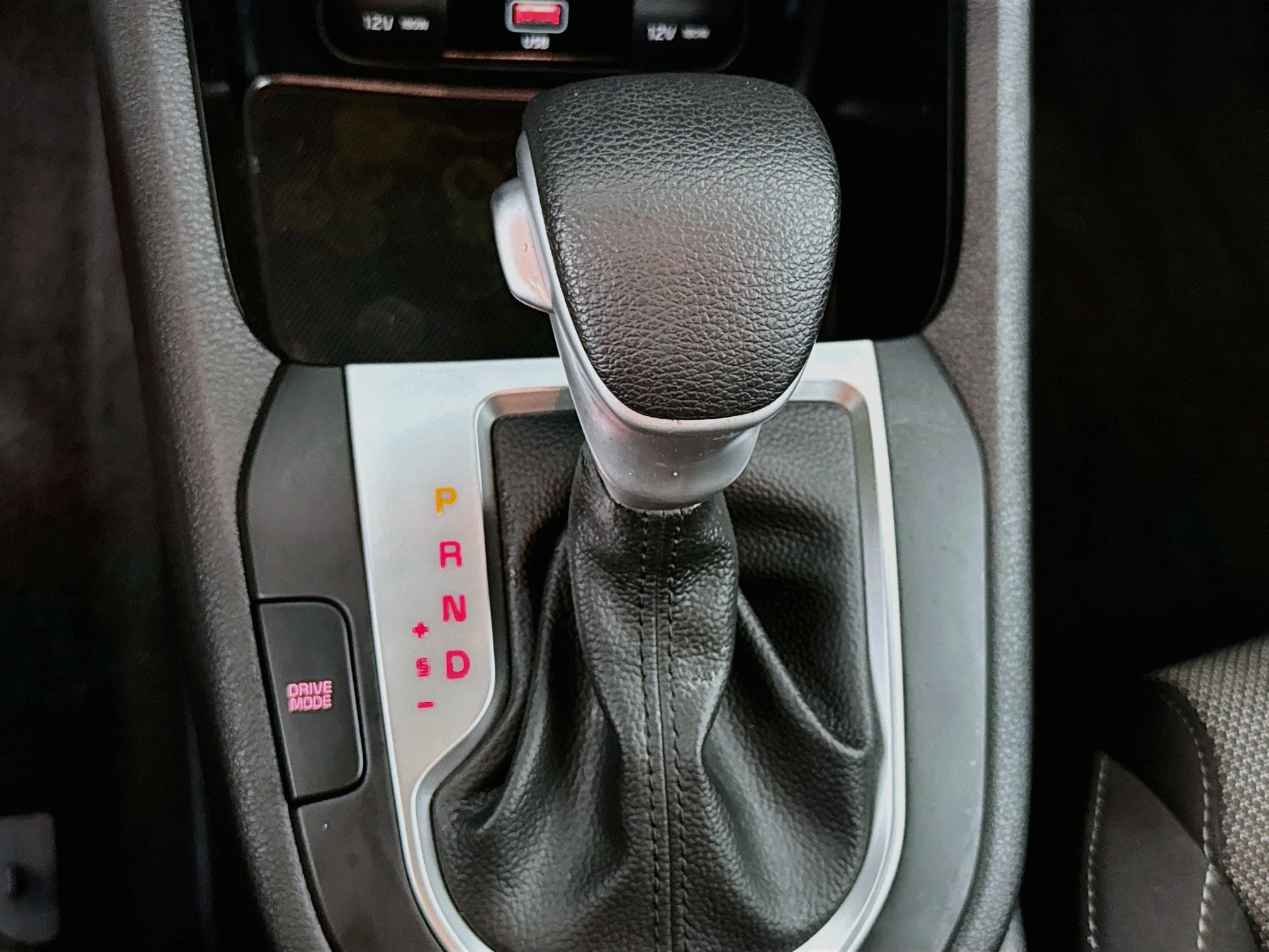 Used 2022 Kia Forte LXS w/ LXS Technology Package FWD image 18