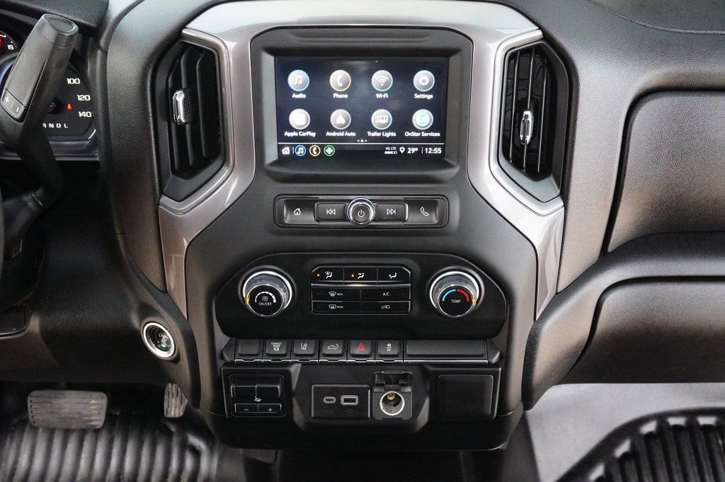 Used 2024 Chevrolet Silverado 3500 W/T image 15