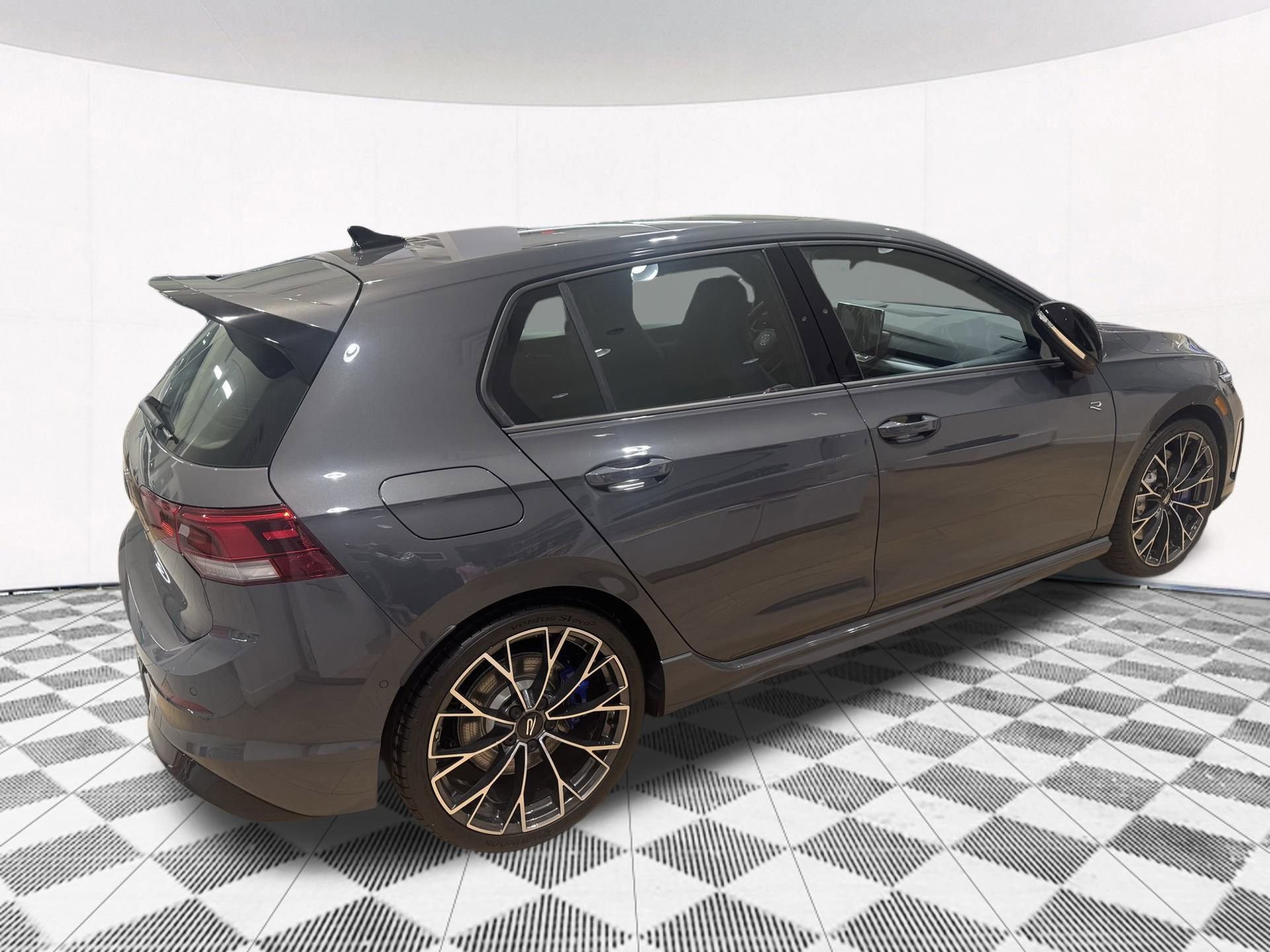 New 2026 Volkswagen Golf image 2