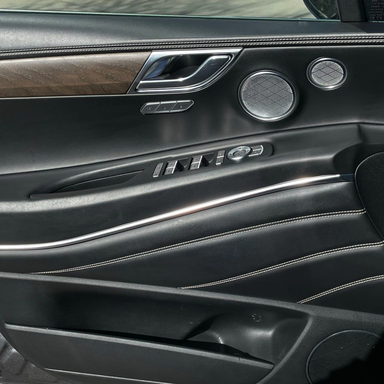 Used 2023 Genesis GV80 3.5T image 20