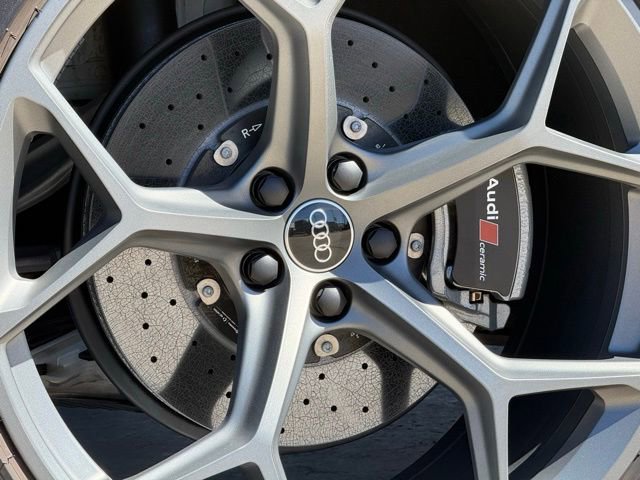 Used 2025 Audi RS Q8 performance image 15