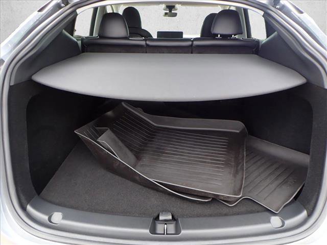 Used 2024 Tesla Model Y Performance image 8