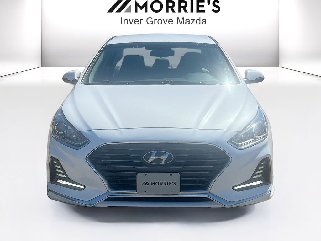 Used 2018 Hyundai Sonata SEL w/ Winter Weather Package image 2