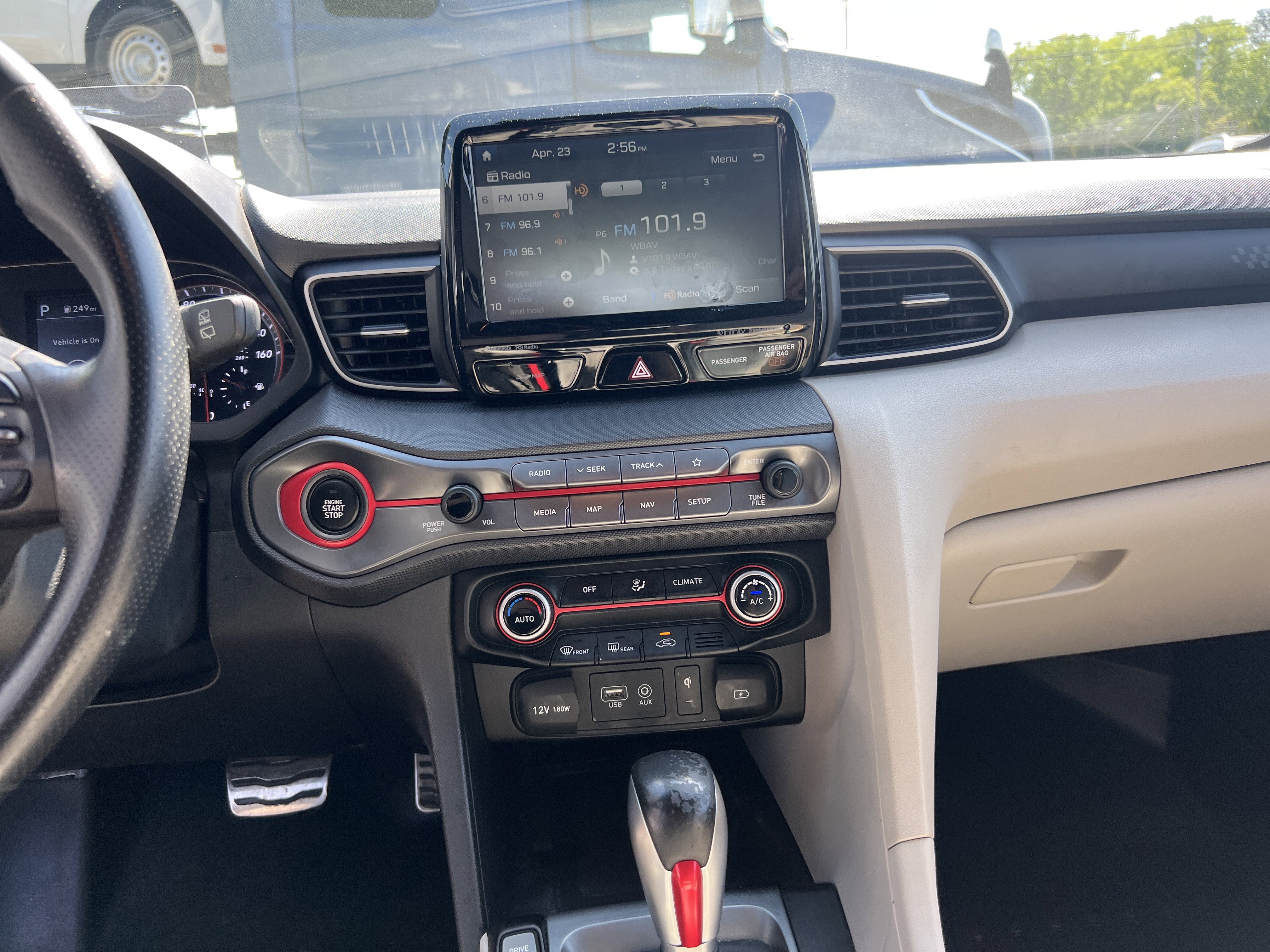 Used 2019 Hyundai Veloster Turbo Ultimate FWD image 31