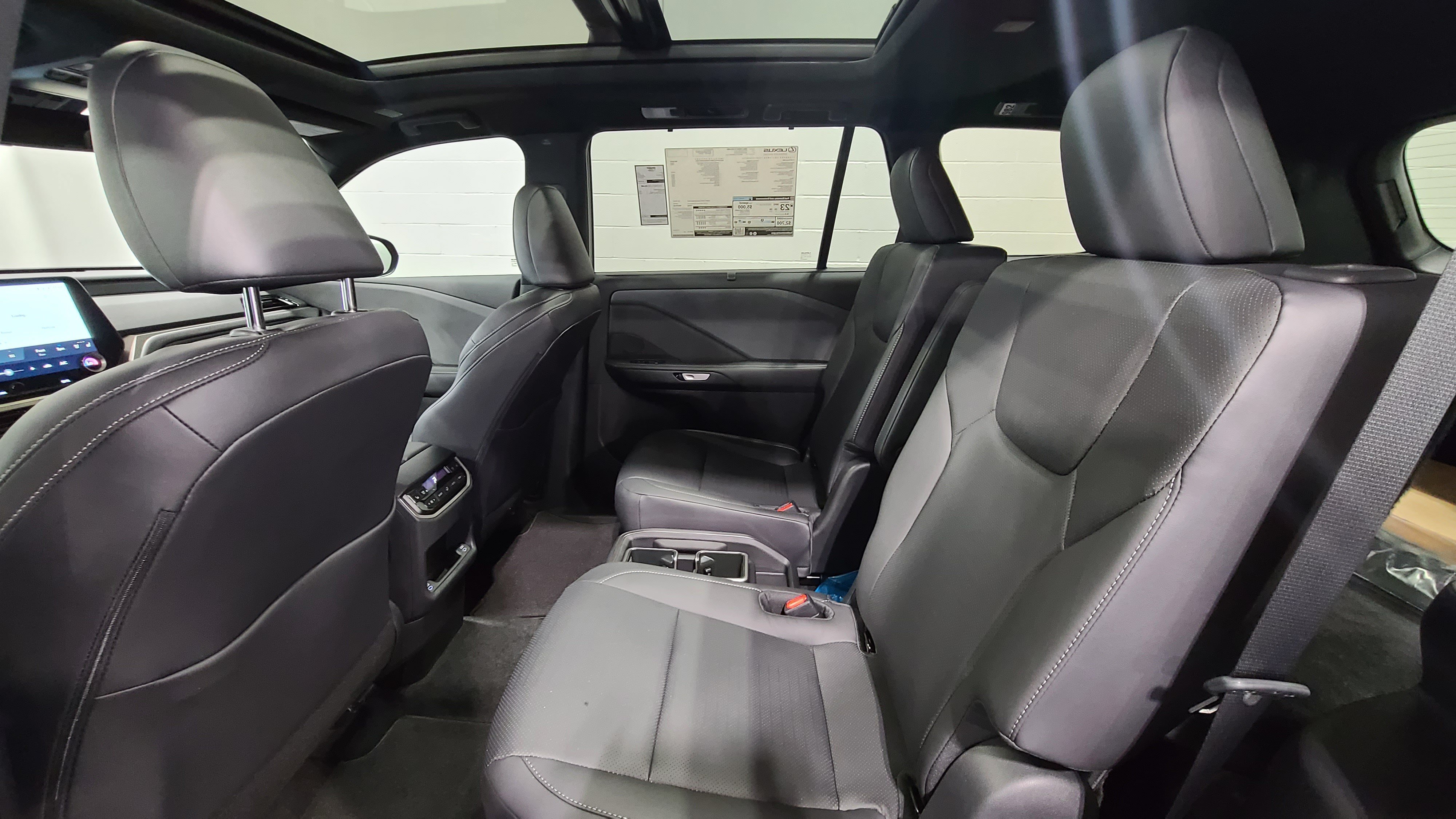 Certified 2026 Lexus TX 350 AWD w/ Technology Package image 33