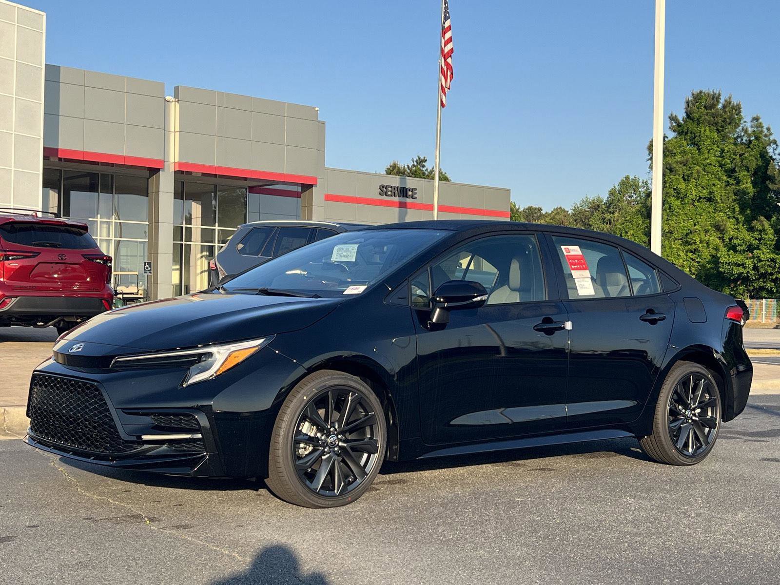 New 2026 Toyota Corolla SE image 2