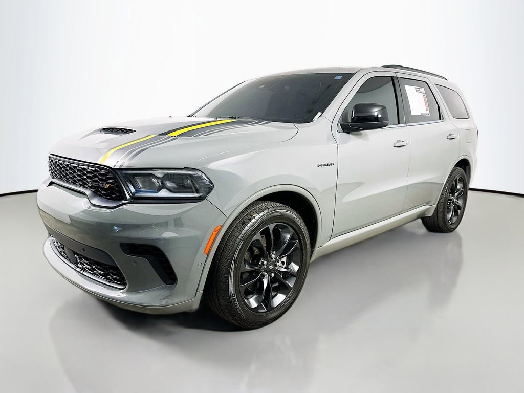 Used 2023 Dodge Durango R/T w/ Hemi Orange Plus Package RWD image 3