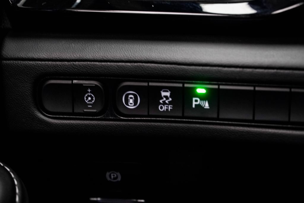 Used 2026 Acura MDX w/ Technology Package FWD image 34