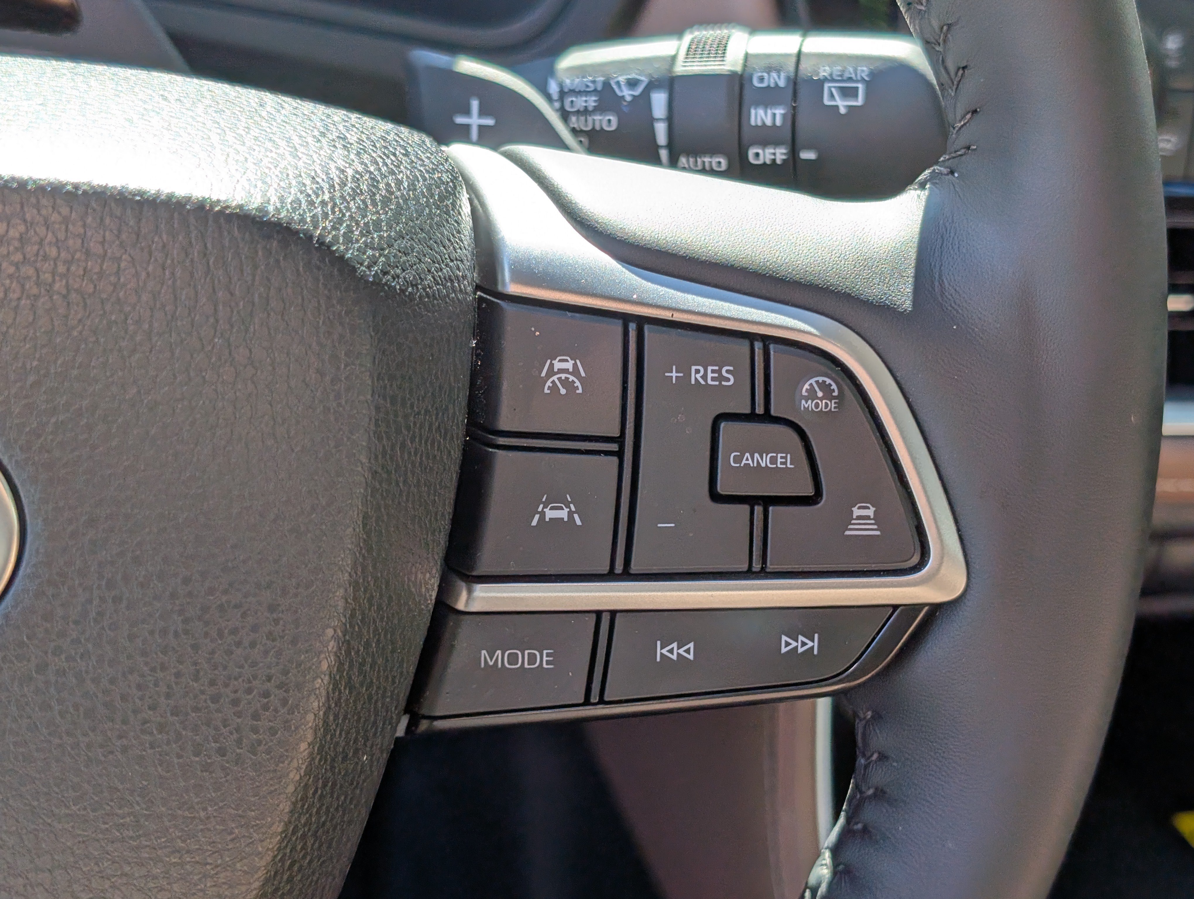 Used 2026 Toyota Grand Highlander AWD image 26