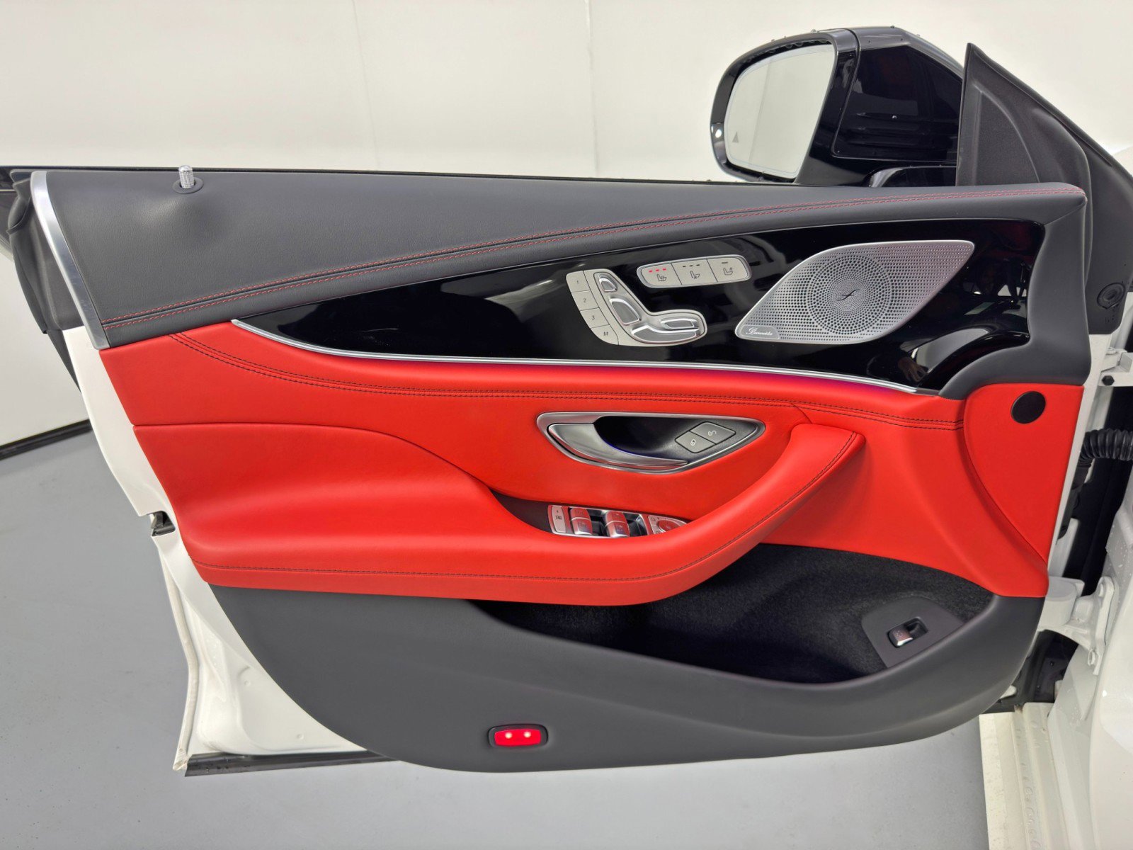 Used 2023 Mercedes-Benz AMG GT 43 image 45