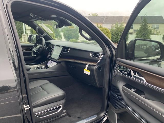 New 2024 Jeep Grand Wagoneer Series I w/ HD Trailer Tow Package AWD/4WD image 29