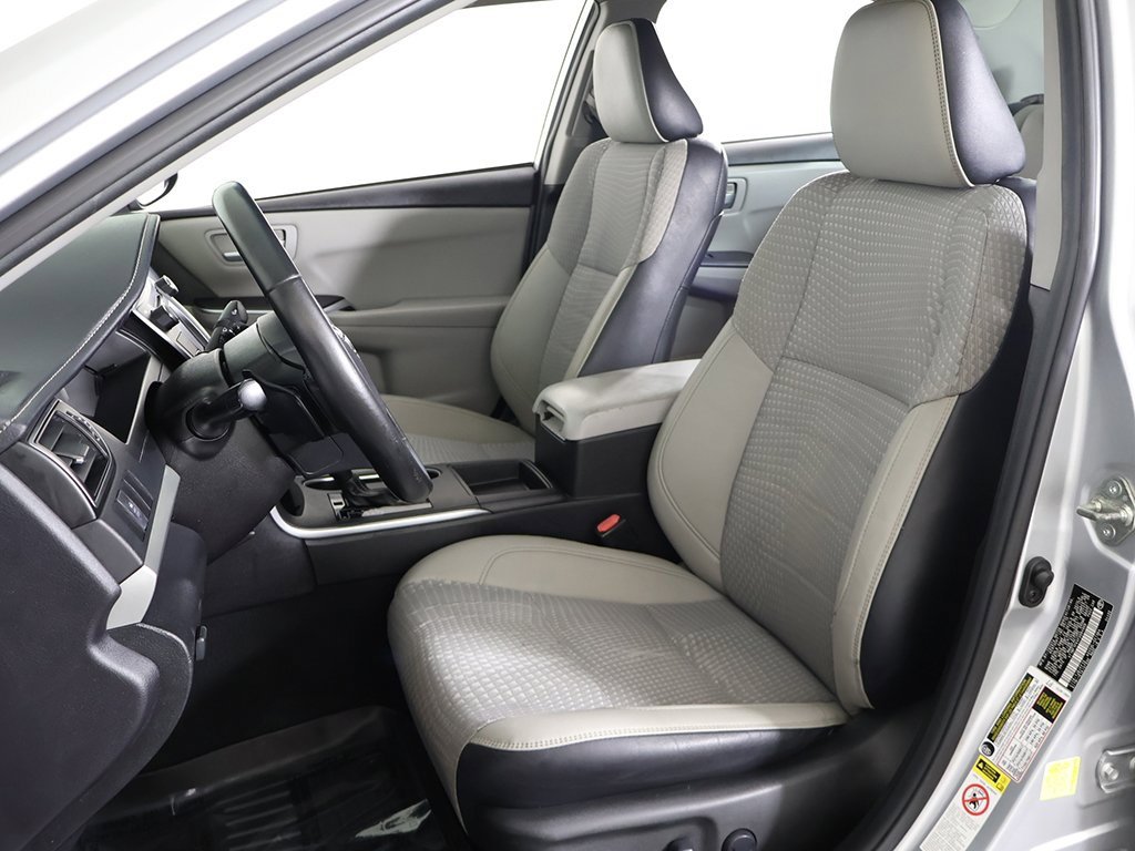 Used 2015 Toyota Camry SE image 25