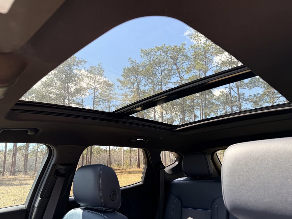 New 2025 Chevrolet Blazer RS w/ Driver Confidence II Package FWD image 25