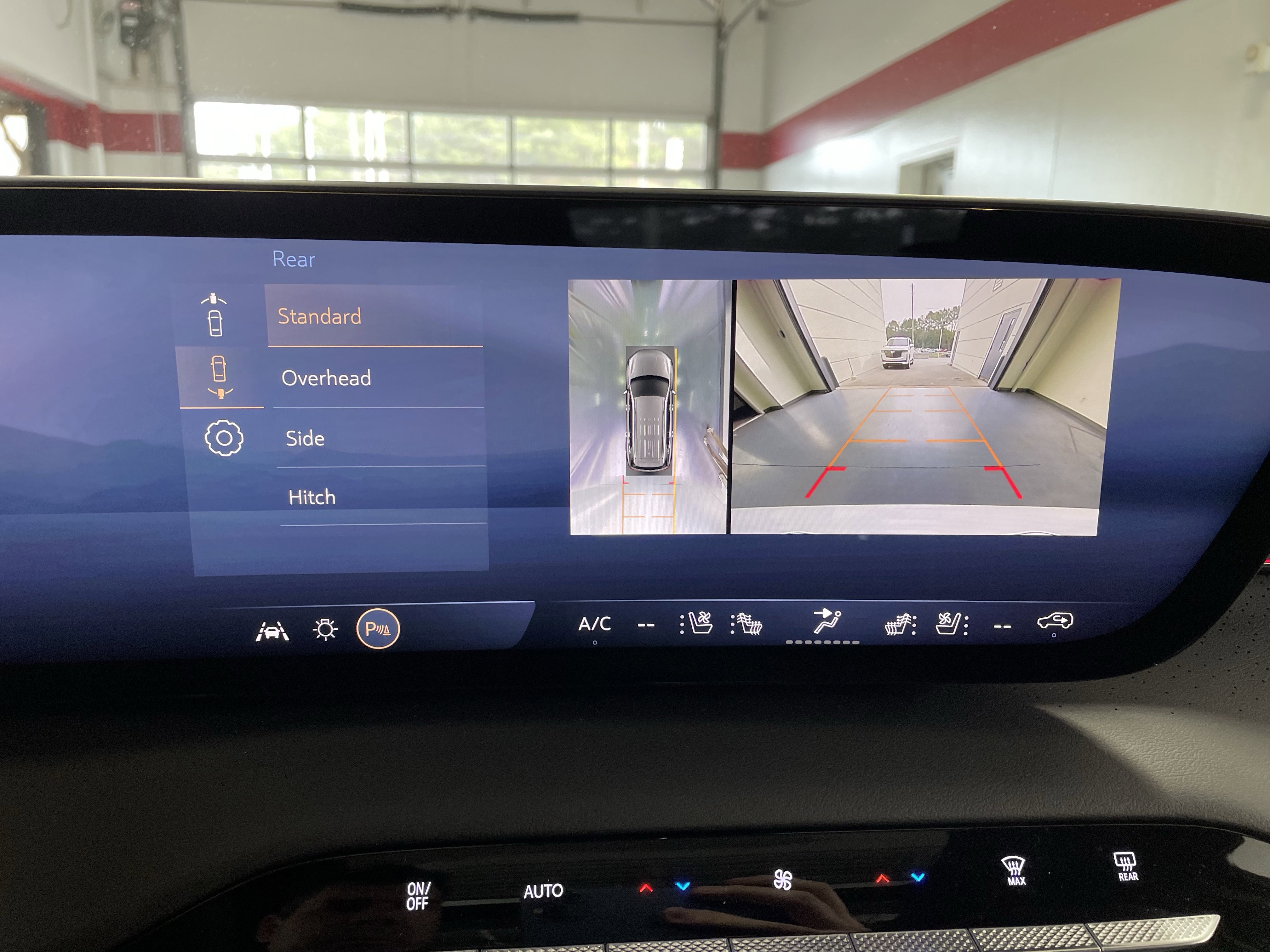 New 2026 Buick Enclave Avenir w/ Super Cruise Package image 22