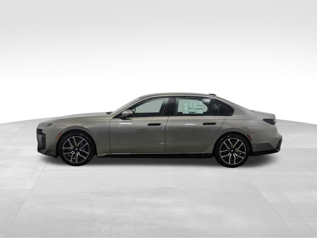 New 2026 BMW 740i xDrive image 2