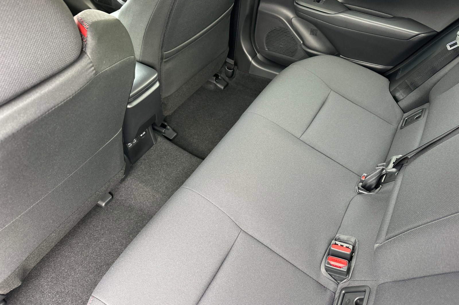 New 2026 Toyota Prius Plug-In Hybrid image 10