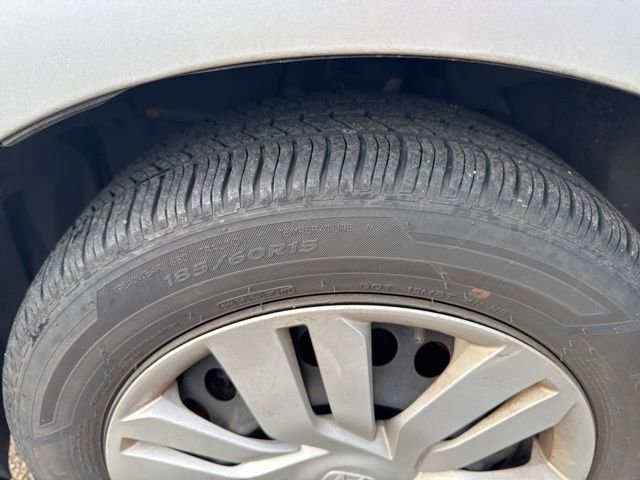 Used 2016 Honda Fit LX image 28